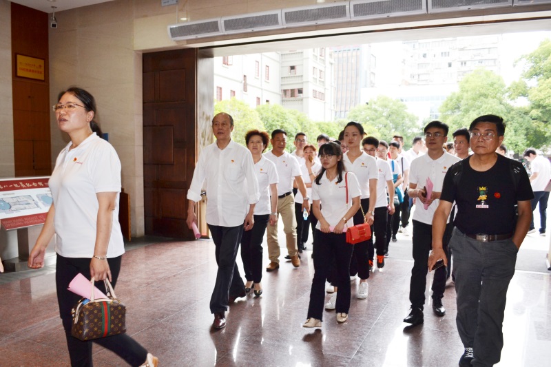 尊龙抖圈 - 为du而生